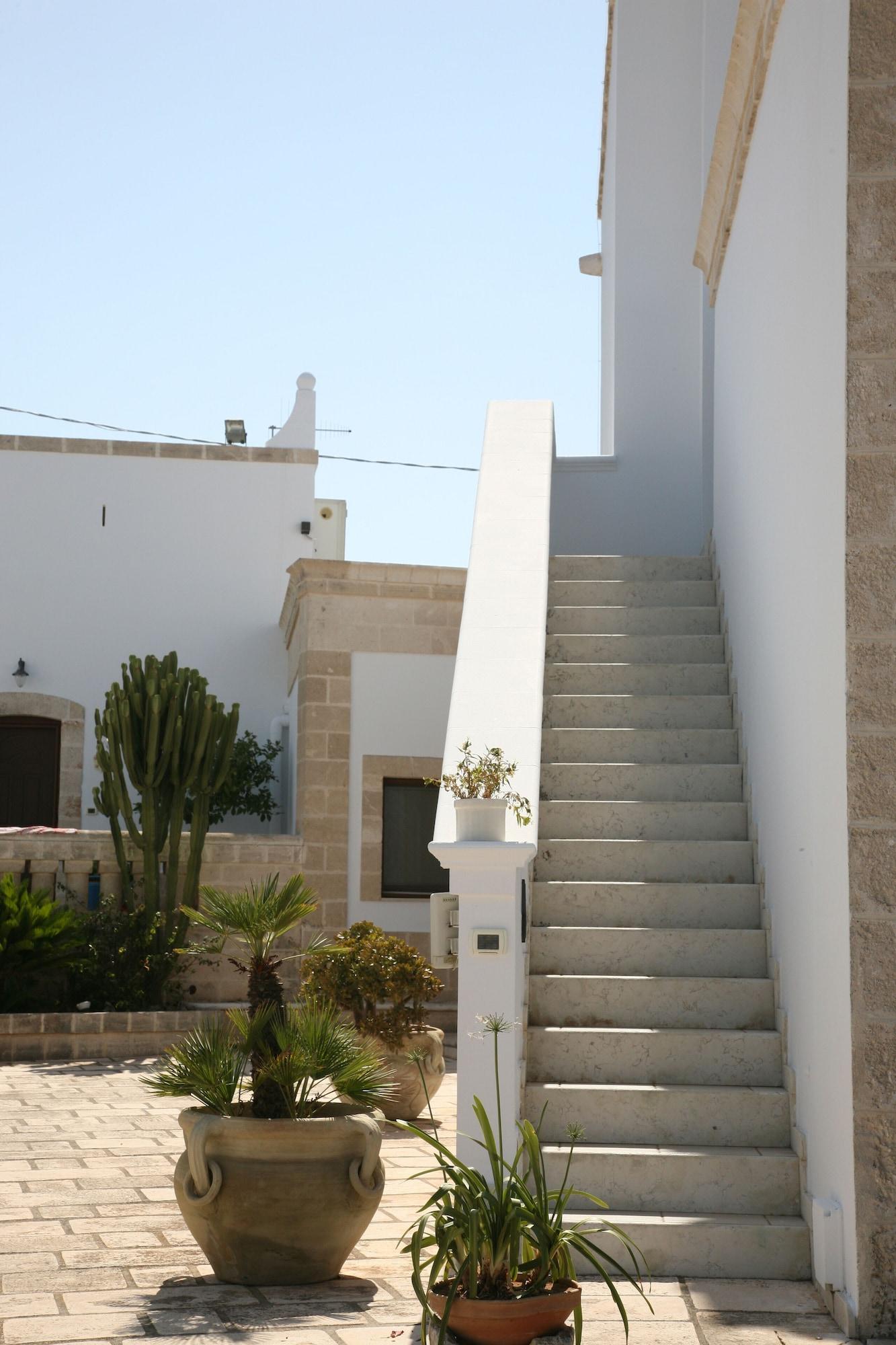 Masseria San Martino Pezze Di Greco Exterior photo